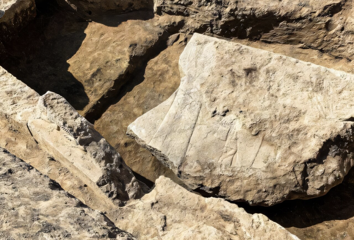 Relief of King Ashurbanipal uncovered in Nineveh