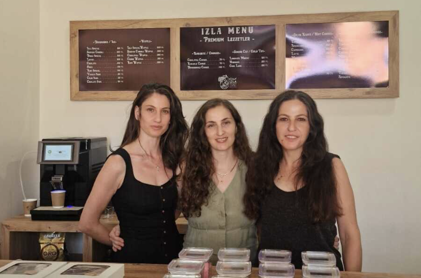 Sisters open café in Midyat